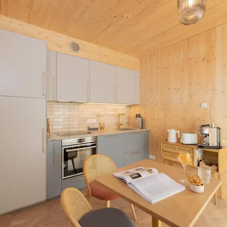 Balthasar Volcano - Adults Only Apartment